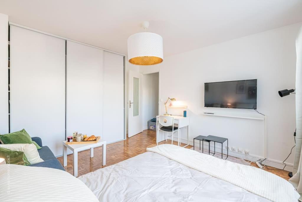 Suresnes : Appart Cosy Au Pied De Paris La Defense Apartment Exterior photo